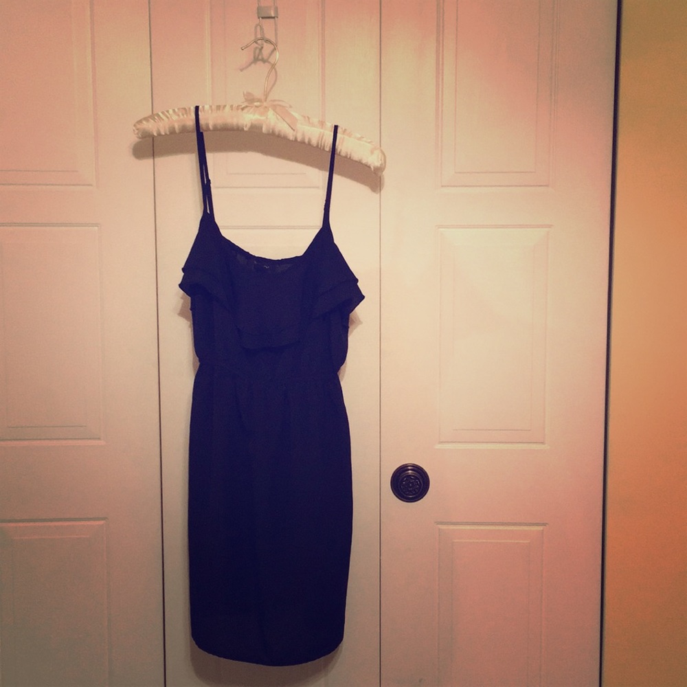 Black strapless dress